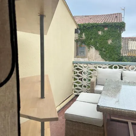 Maison Emile - Coeur Du Village - 8 Personnes - Clim - Superbe Literie 루케이트