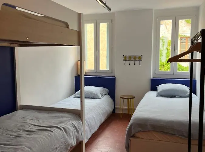 Maison Emile - Coeur Du Village - 8 Personnes - Clim - Superbe Literie Leucate